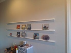 wall shelves for paintings